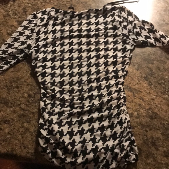 Top - Picture 4 of 4